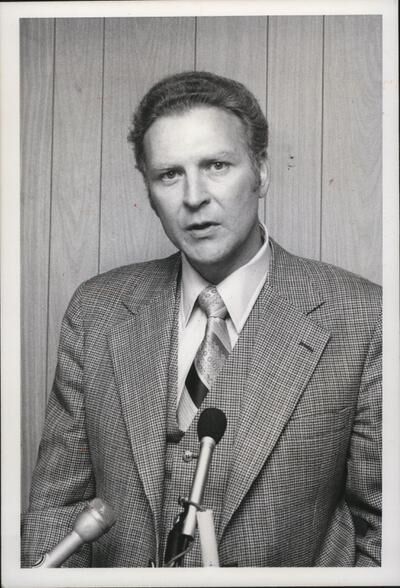 Bill Belknap, Idaho athletic director